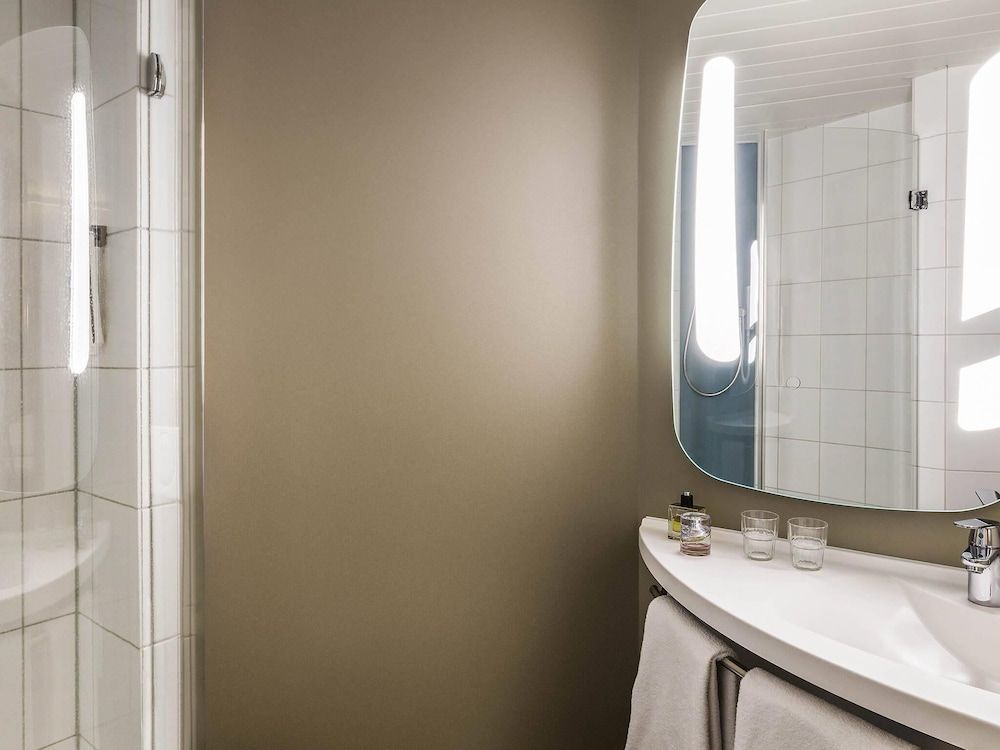 ibis Winterthur City Room, 1 Double Bed (New Sleep Easy Concept) 3