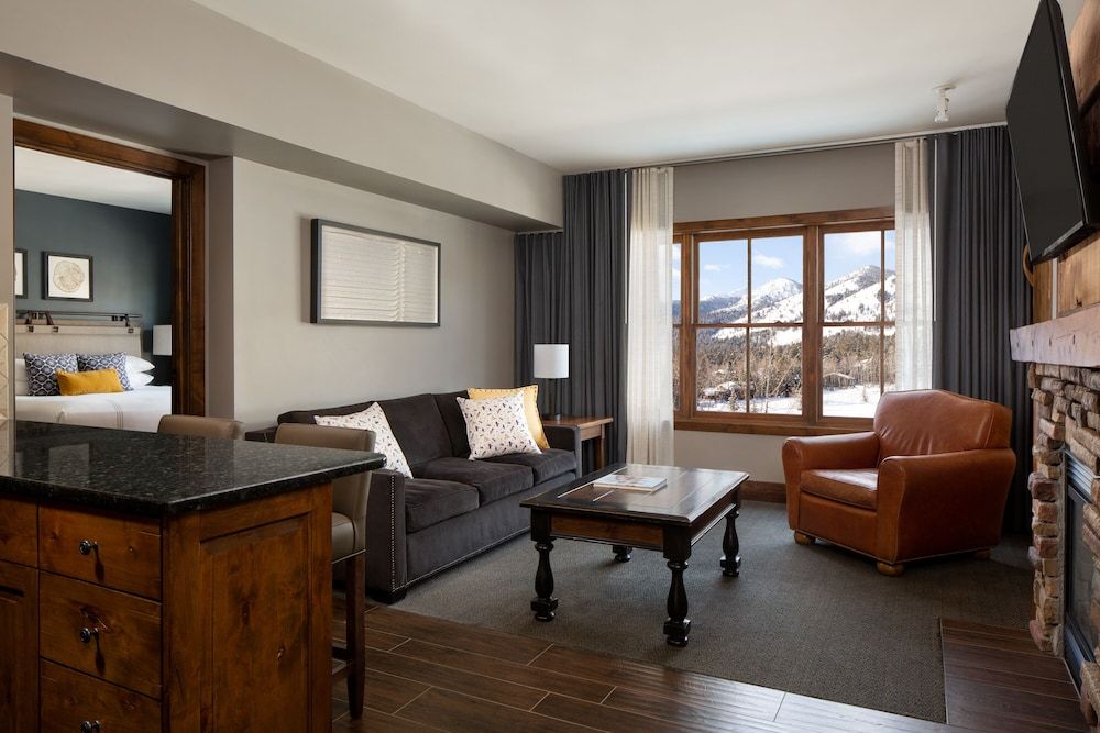 Teton Mountain Lodge and Spa Studio (Alpine) 6