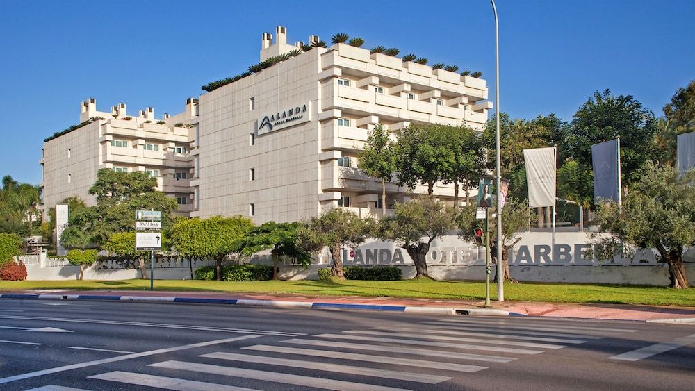 undefined Alanda Marbella Hotel 2