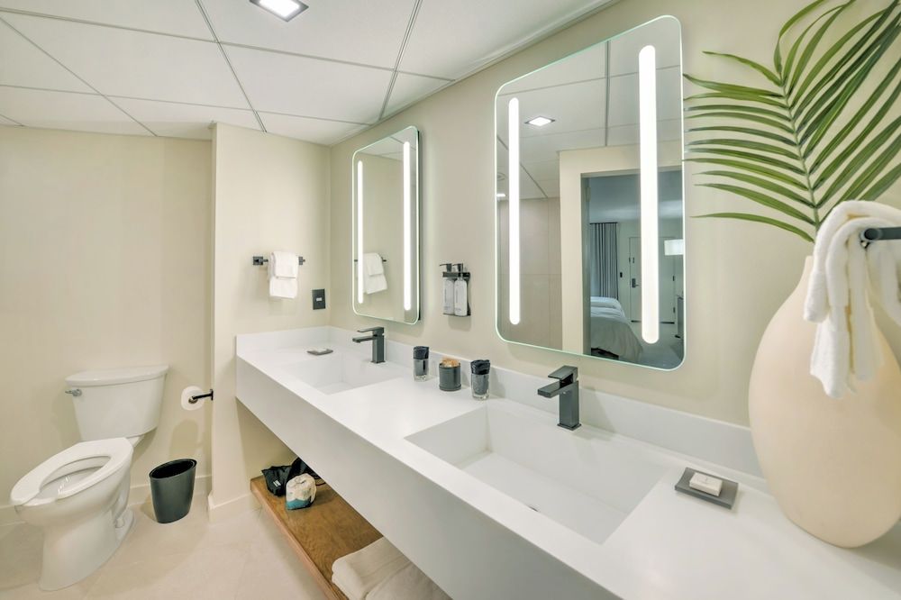 Ambros Daytona Deluxe Studio Suite, Kitchenette 2