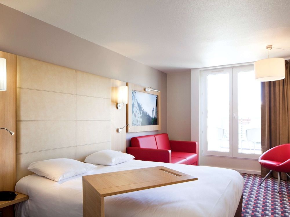Family Room, 1 Double Bed with Sofa bed, City View (Fortress View)