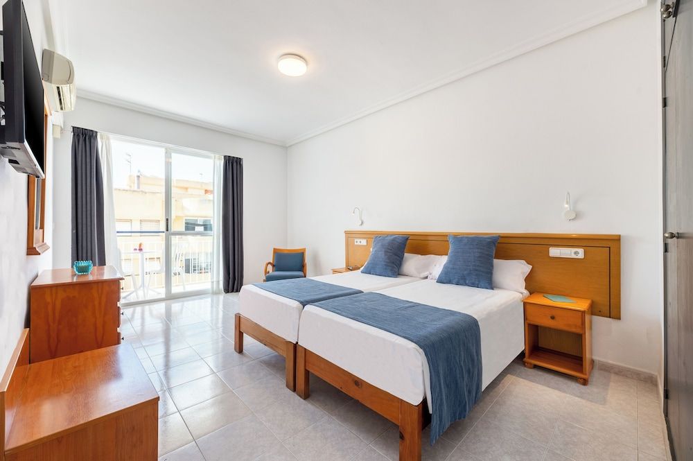 Hotel Vibra Vila Twin Room 2