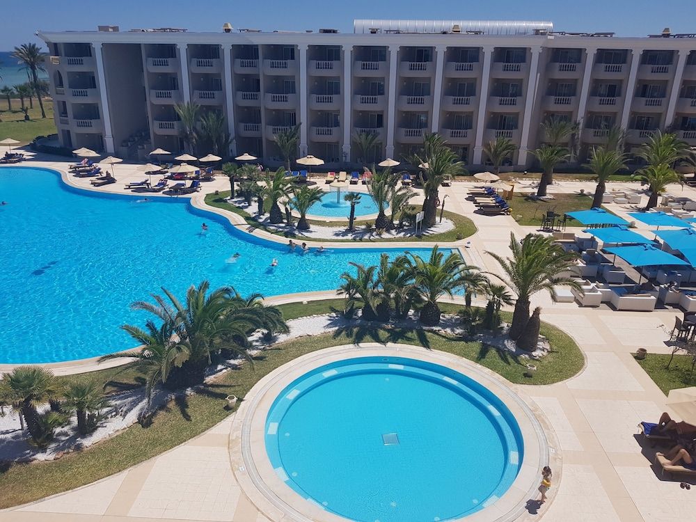 Royal Thalassa Monastir Single Room, Pool View 8