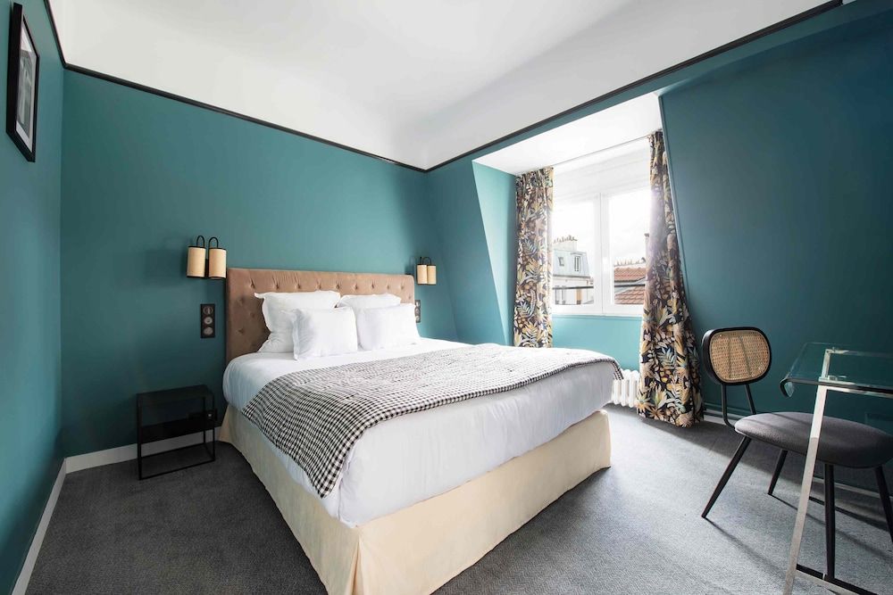 undefined Hotel des Batignolles 2