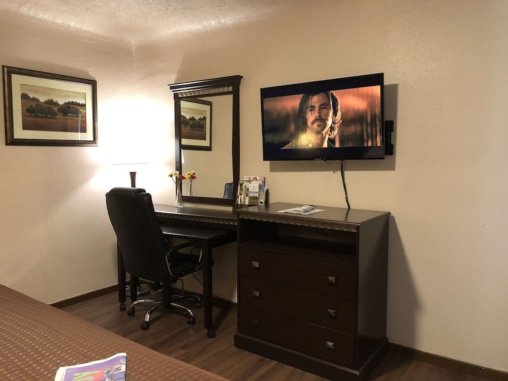 Valueinn Motel 1 King Bed, Non-Smoking Room 20