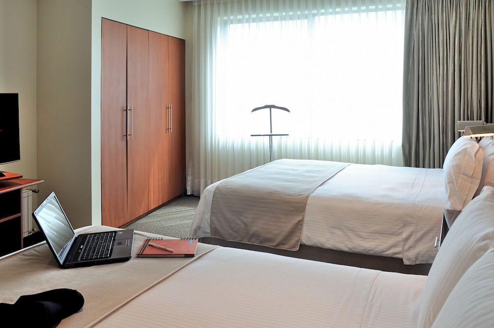 Suites Camino Real Family Suite 4