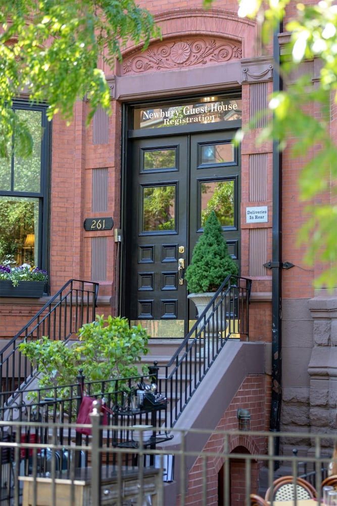 undefined Newbury Guest House 8