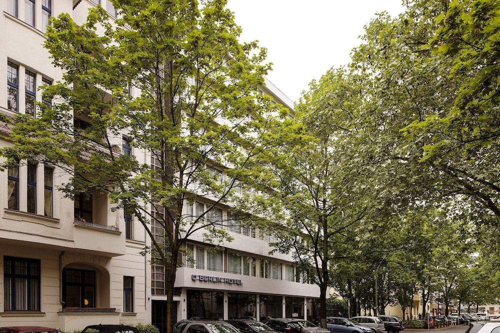 undefined Quentin Berlin 6