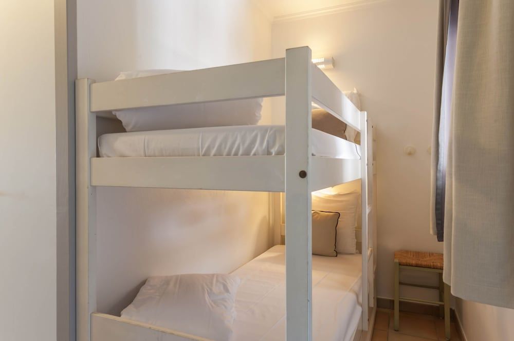 Studio 4 people - 1 sleeping alcove - Balcony or Terrace - lake district