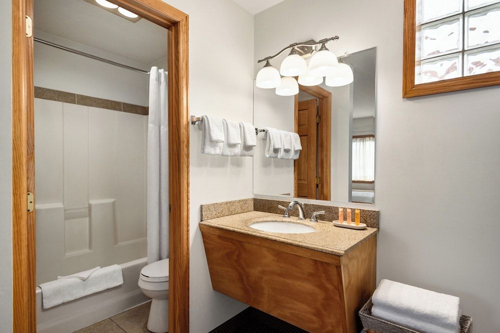 The Nordic Lodge Standard Double Room 2