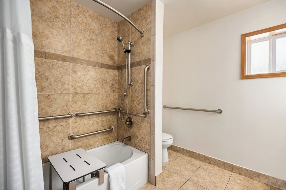 Standard Room, 2 Queen Beds, Handicap Accessible