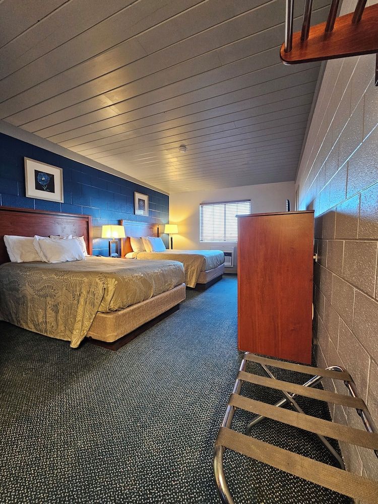 1st Choice Inn Rawlins Deluxe Room 3