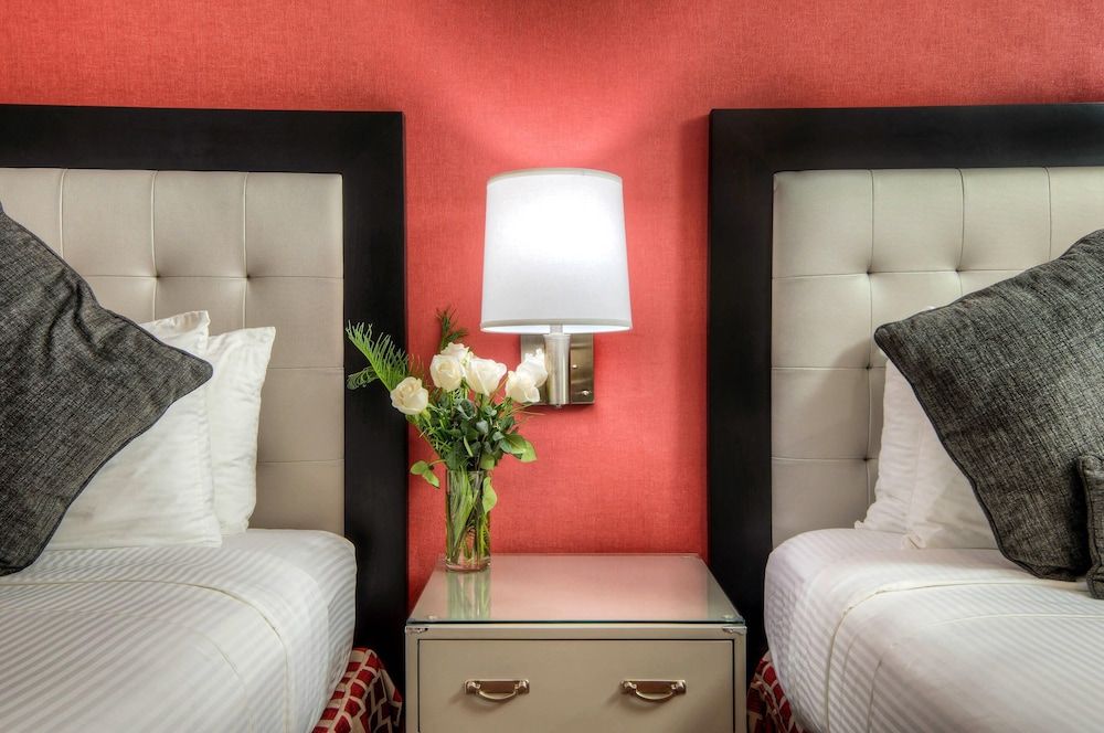 undefined Aggie Inn, an Ascend Collection Hotel 4