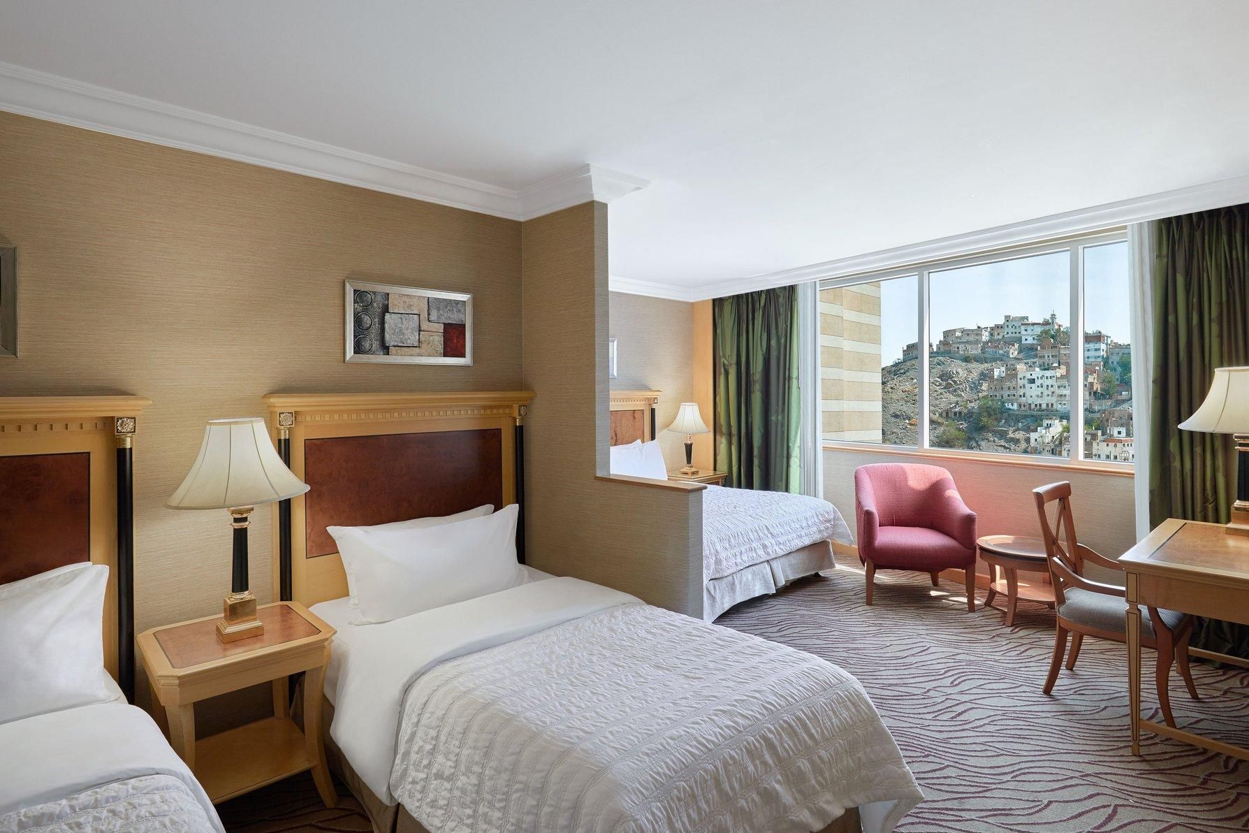 Family Suite, 1 Bedroom Executive Suite, 1 King