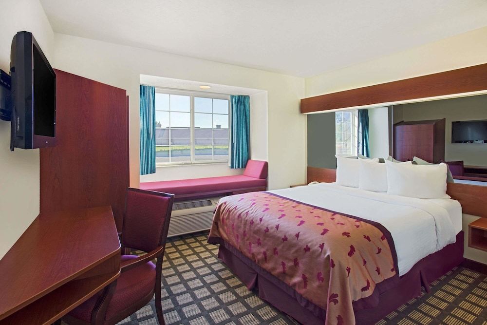 Room, 1 Queen Bed, Accessible, Non Smoking
