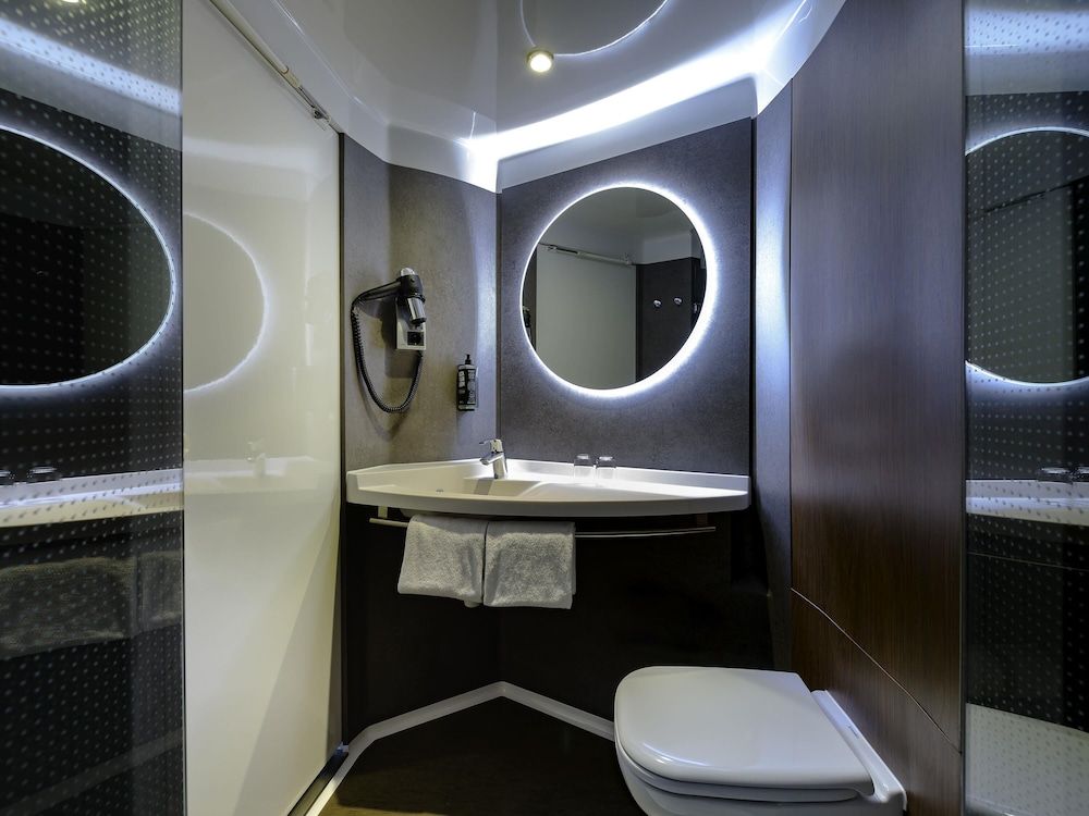 ibis Muenchen Parkstadt Schwabing Standard Room, 1 Double Bed 4