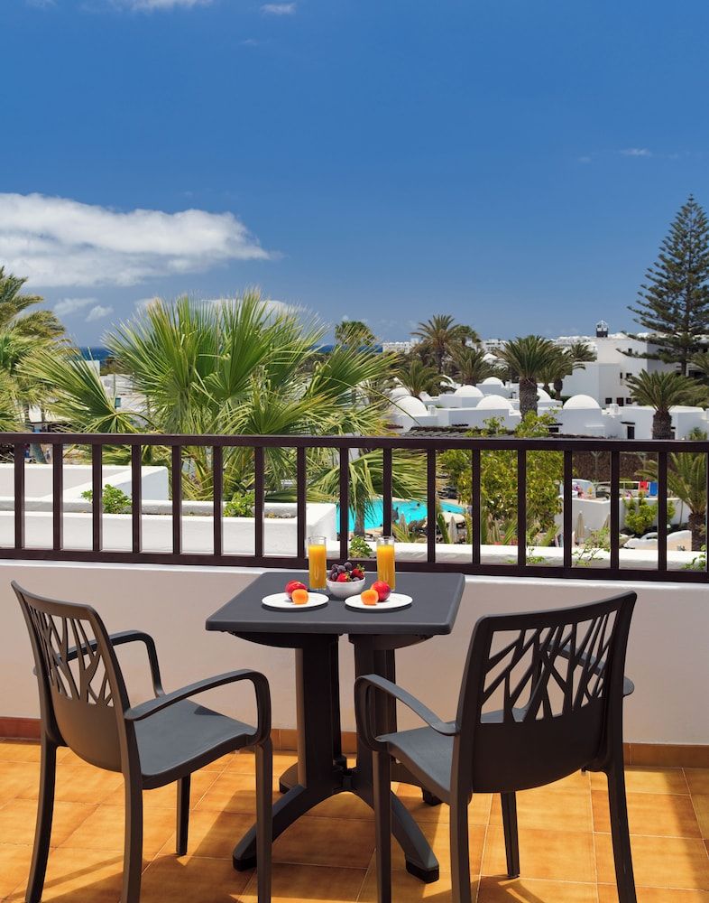 Family Suite, Pool View