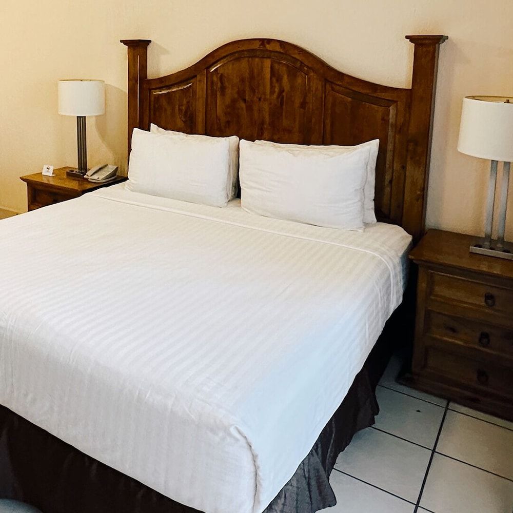 Standard Condo, 1 Bedroom, Non Smoking, Kitchen
