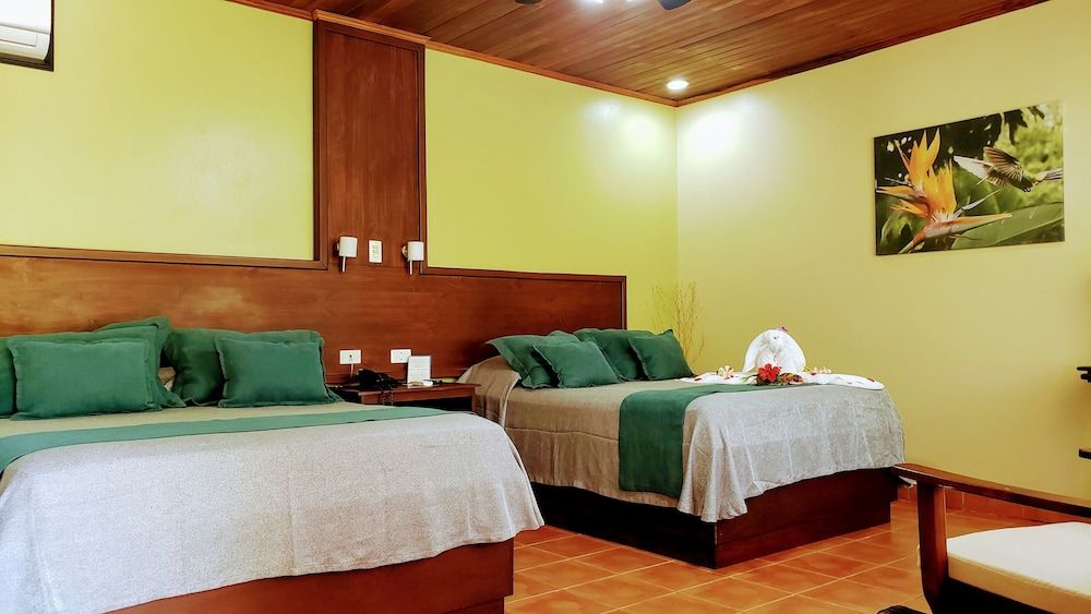 Volcano Lodge Hotel & Thermal Experience Superior Room, 2 Double Beds 3