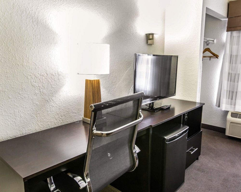 Room, 1 Queen Bed, Accessible, Non Smoking