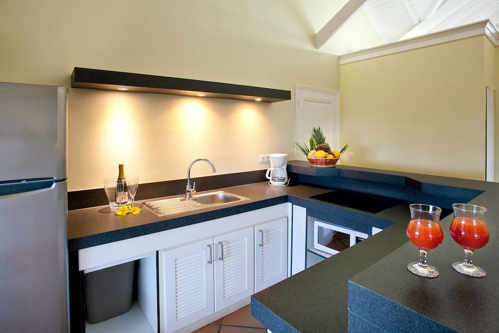 Hotel La Plantation Master Suite Garden View 8