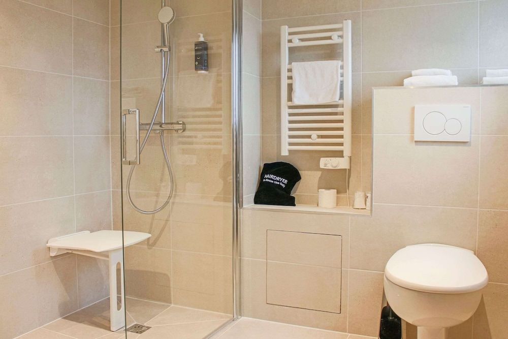 Brit Hotel Bordeaux Aéroport - Le Soretel Standard Twin Room 10