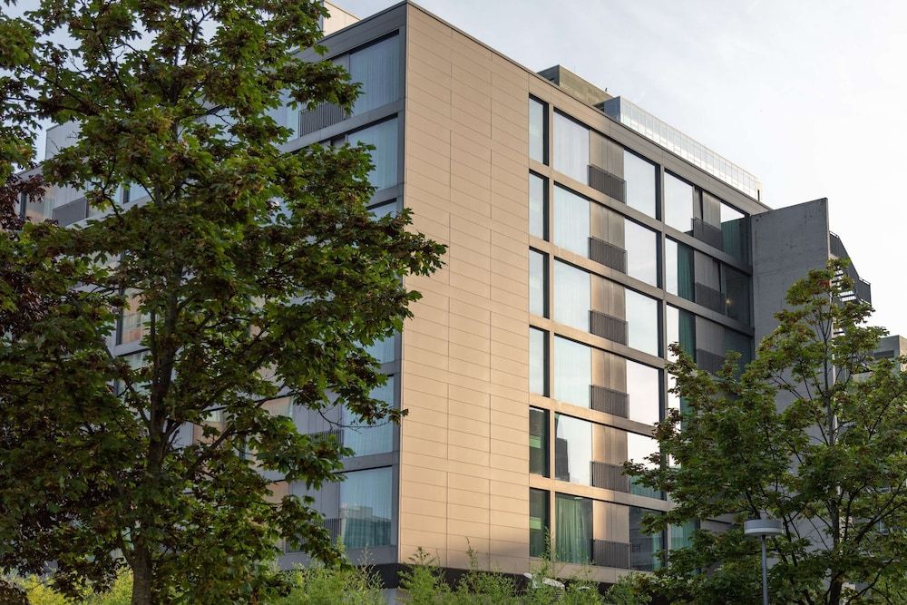 undefined DoubleTree by Hilton Frankfurt Niederrad 5