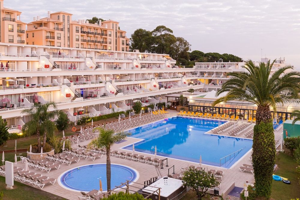 undefined Muthu Clube Praia da Oura