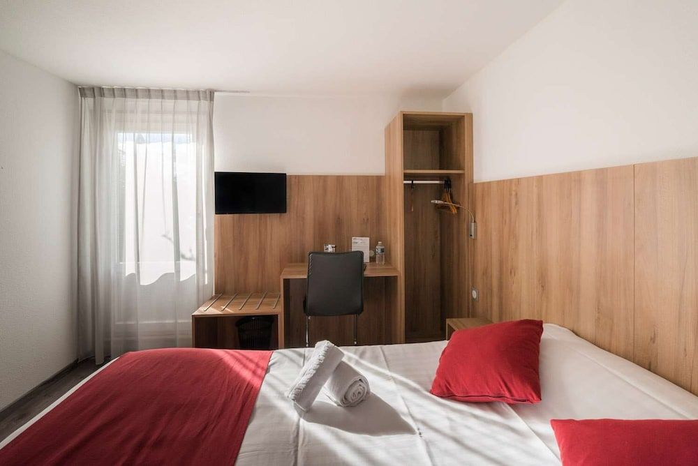 Brit Hotel Plaisance Standard Double Room 3