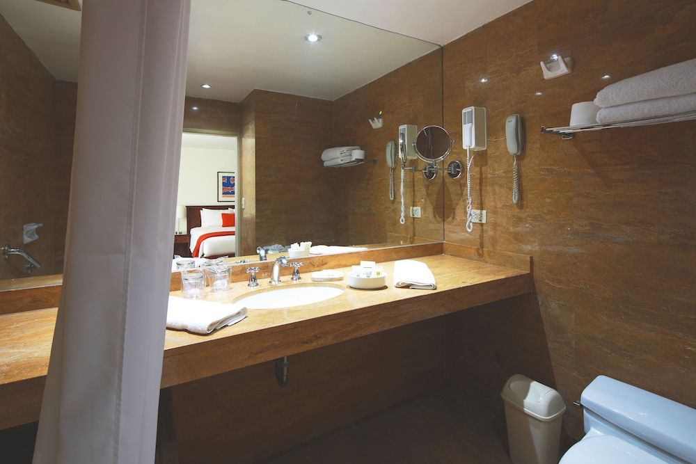 San Agustin Exclusive Hotel Double Room, 1 Double or 2 Twin Beds 9