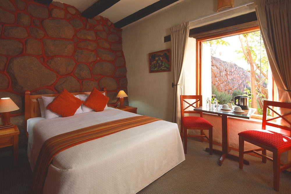 Double Room, 1 Double or 2 Twin Beds