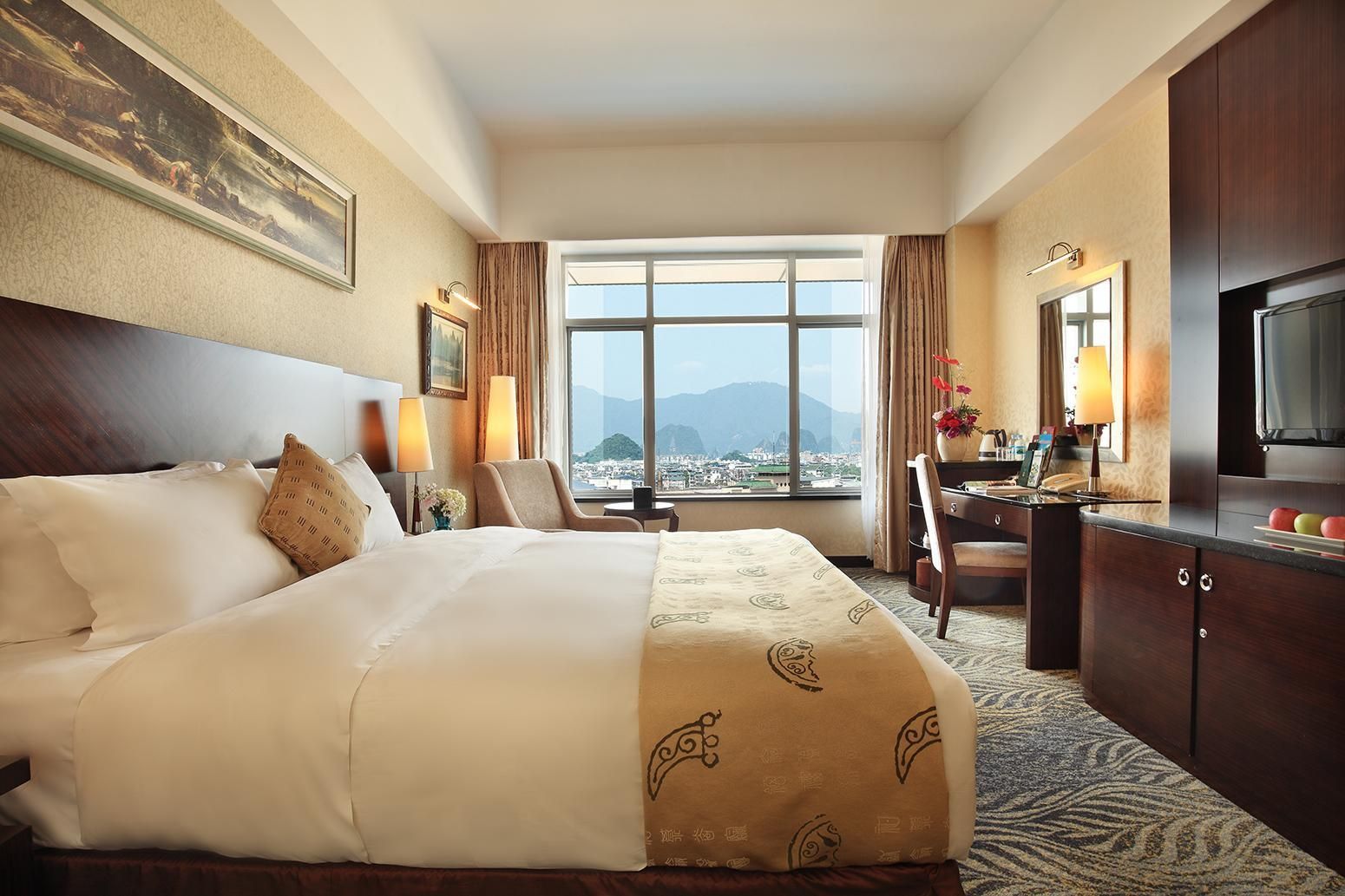 Superior King Room