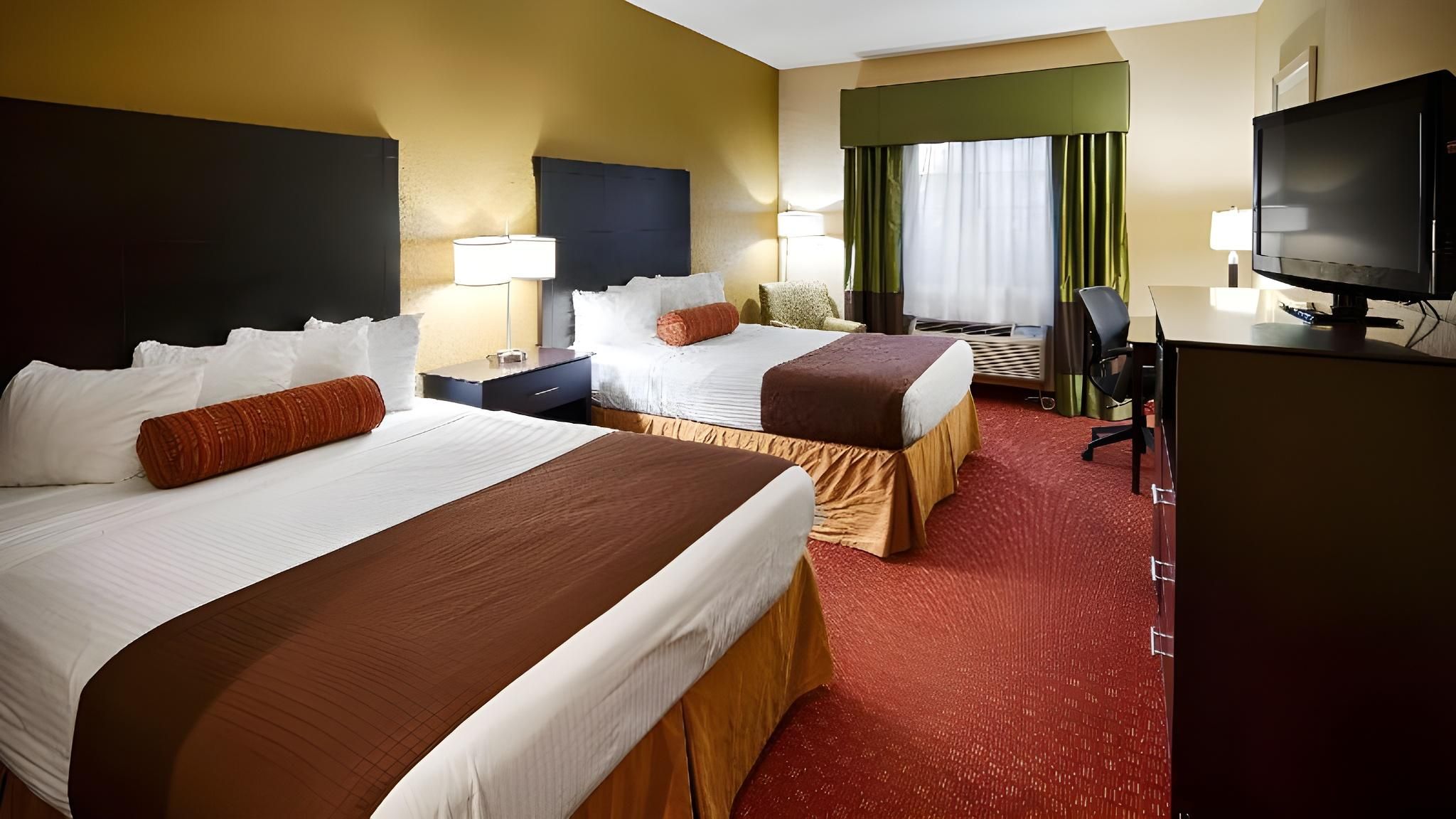 2 queen beds, nonsmoking