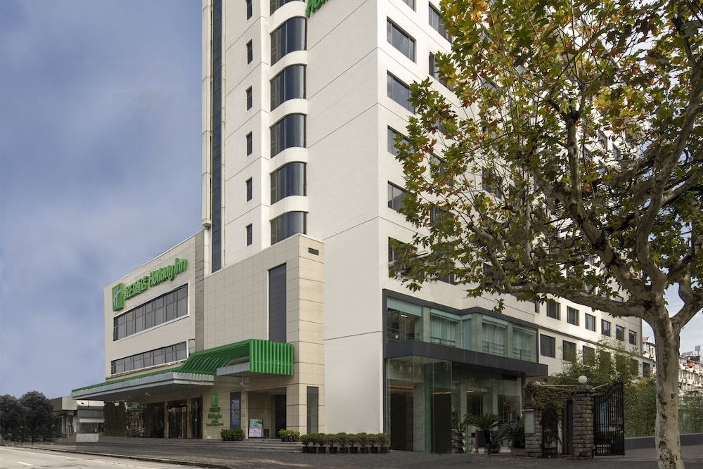 undefined Holiday Inn Shanghai Hongqiao Central by IHG 8
