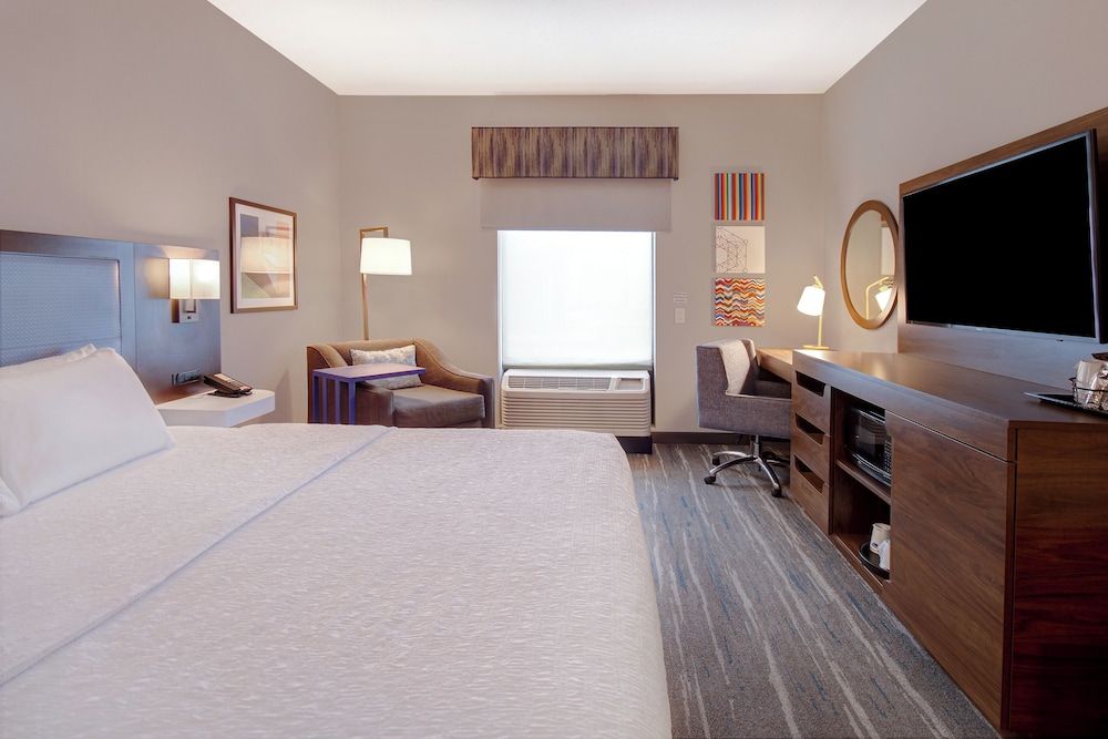 One king bed ns