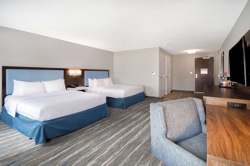 Room, 2 Queen Beds, Accessible, Non Smoking