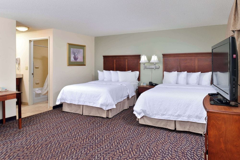 Suite, 2 Queen Beds, Non Smoking