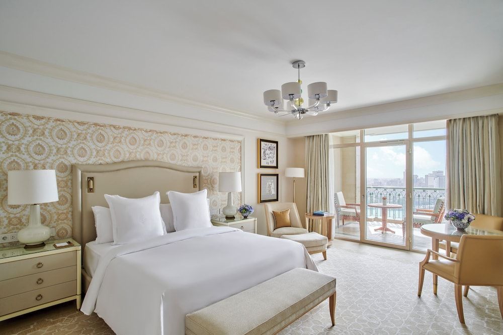 Premium Room, 1 King Bed (Nile View)