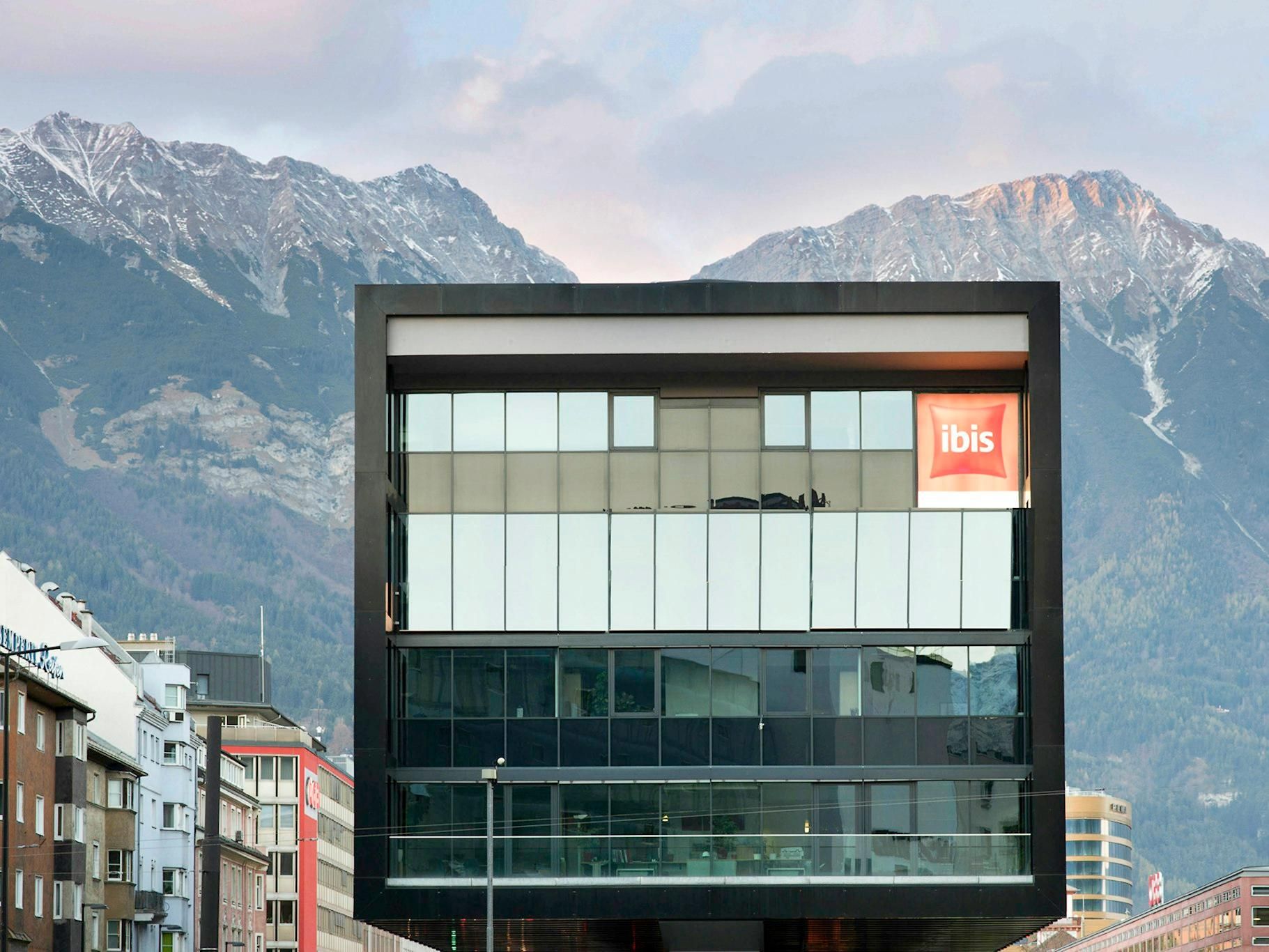 undefined Ibis Innsbruck Hotel 2