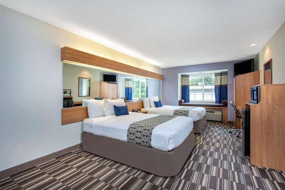Standard Room, 2 Queen Beds