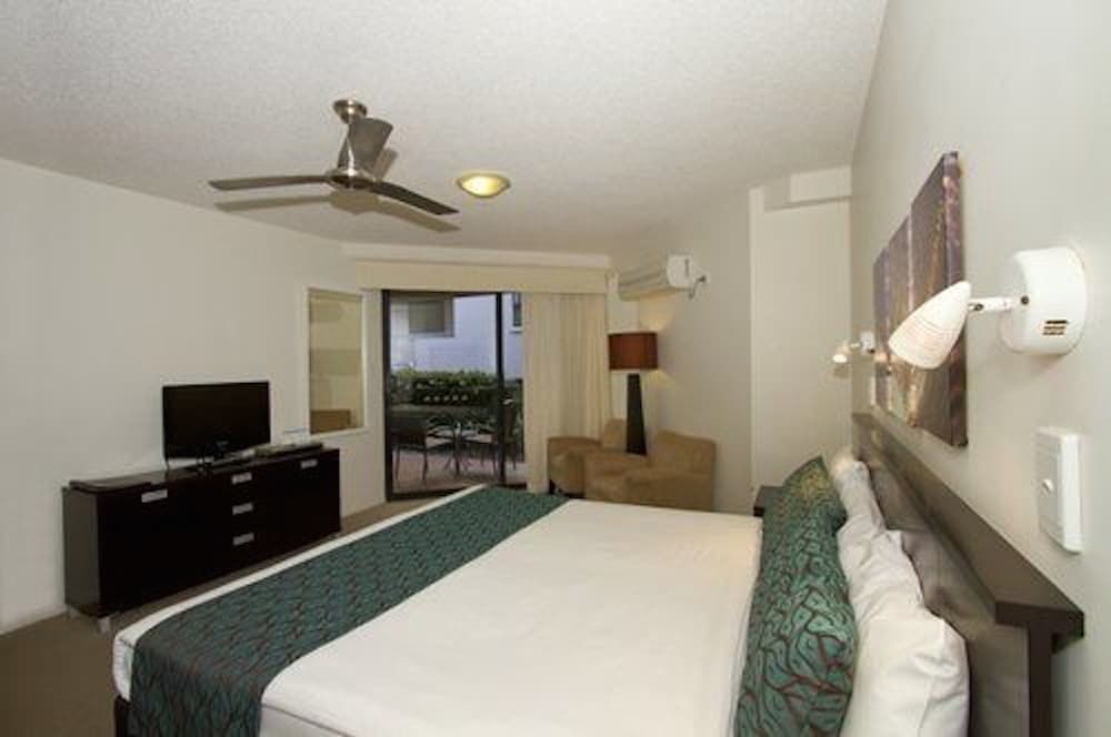 Beach Retreat Coolum Studio 5