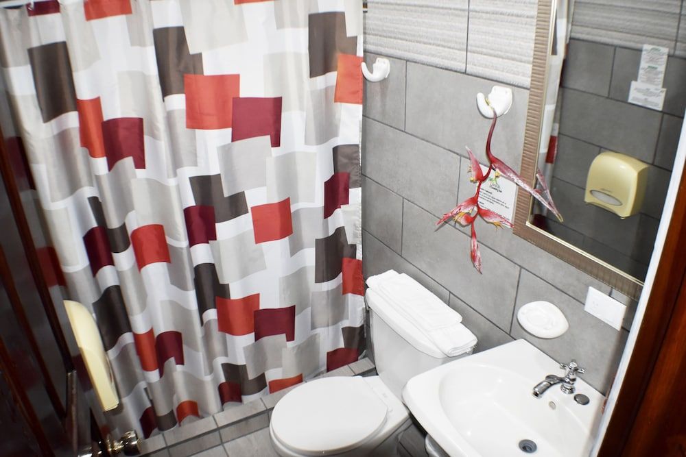 Arenal Country Inn Standard Double Room, 2 Double Beds 11