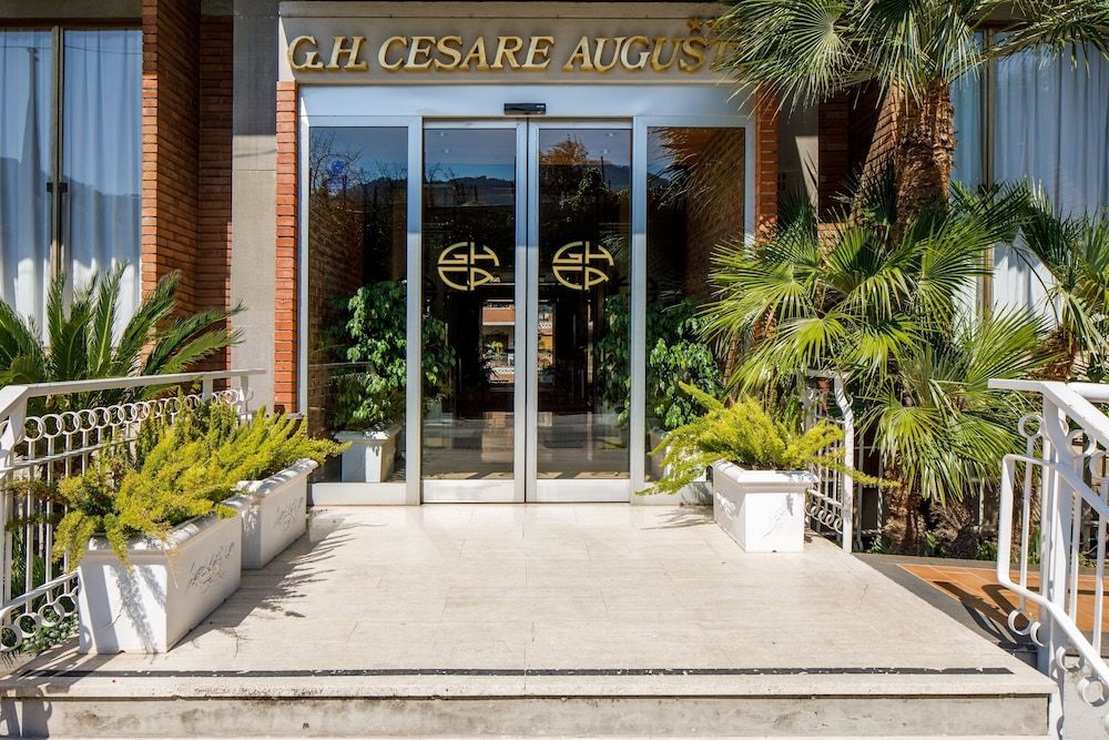 undefined Grand Hotel Cesare Augusto 3
