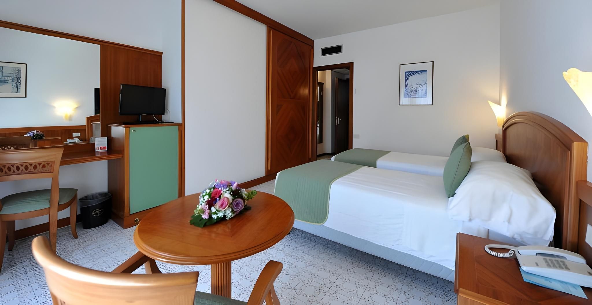 undefined Grand Hotel Cesare Augusto 6