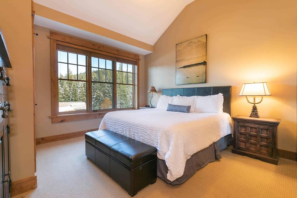 2 Bedroom - Catamount Lodge 401