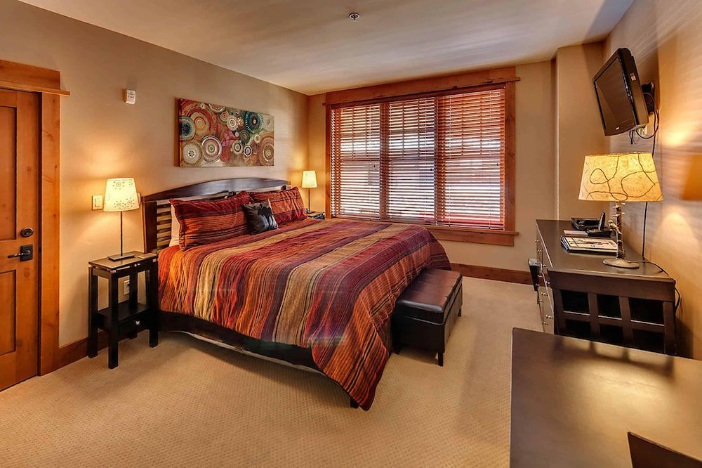 2 Bedroom - Catamount Lodge 204