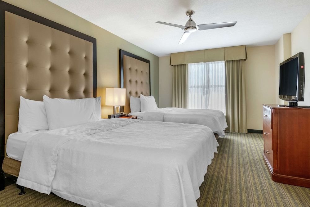 Suite, 2 Queen Beds, Accessible, Bathtub (Mobility & Hearing)