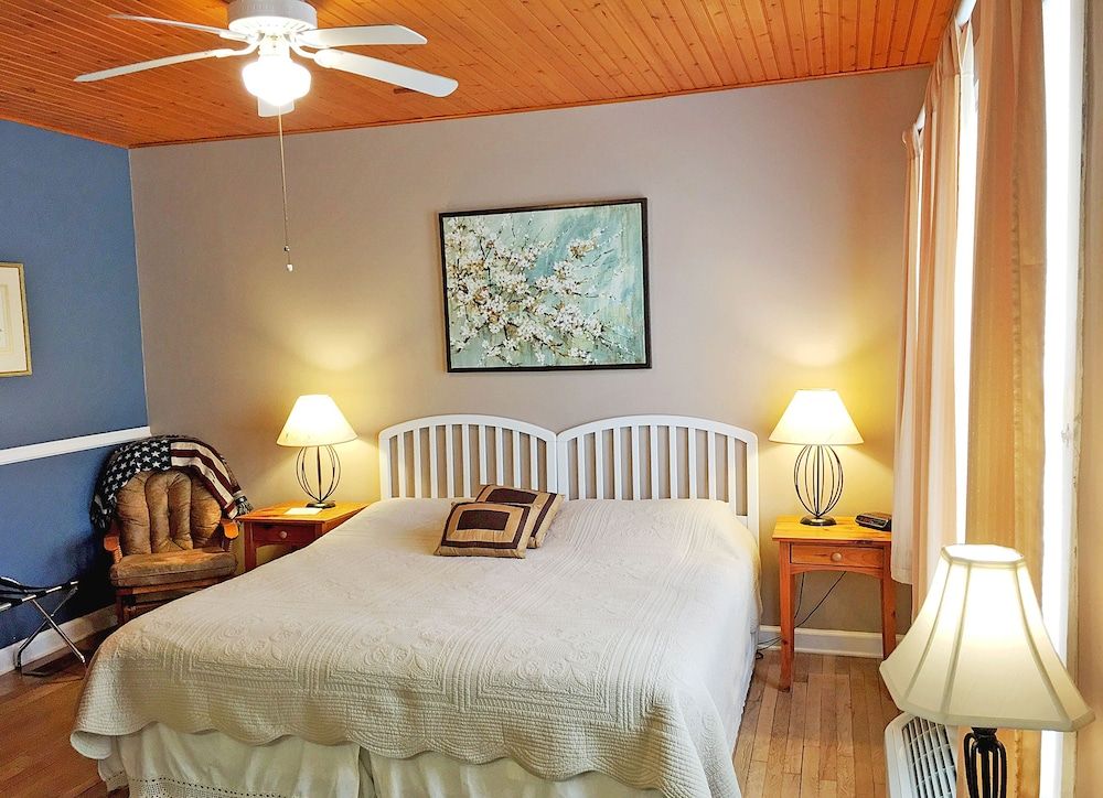 Lodge Room