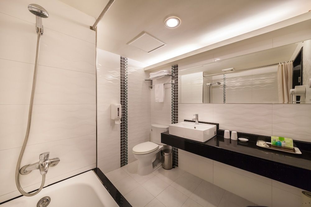 Ferrary Hotel Elite Twin Room 3