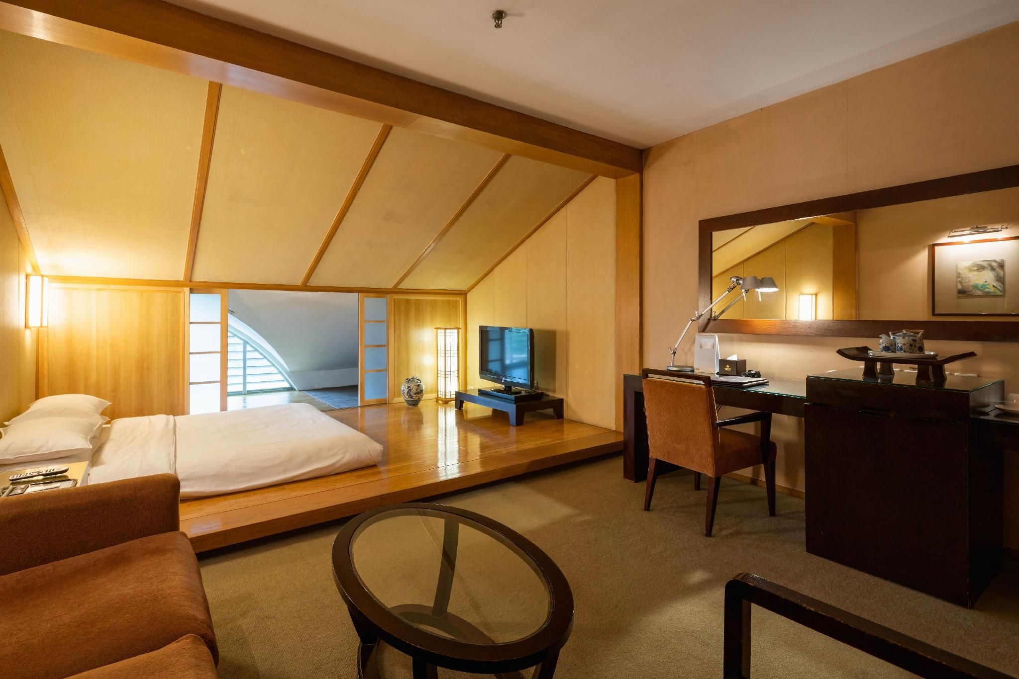Japanese-Style Double Room